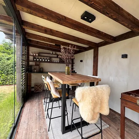 Key Corner, * דה האן